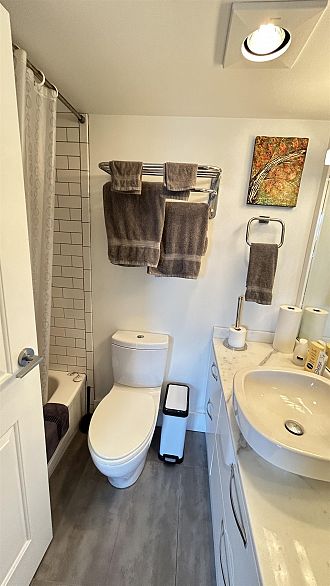 315 674 Leg In Boot Square