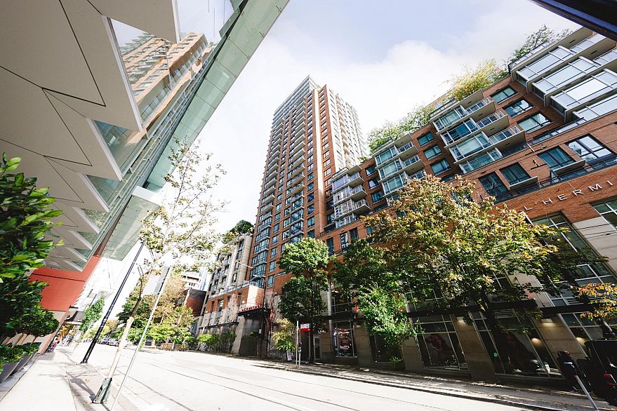 2601 788 Richards Street