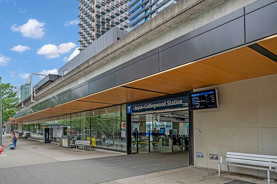 1007 3489 Ascot Place