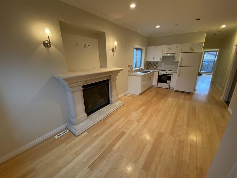 2638 Charles Street