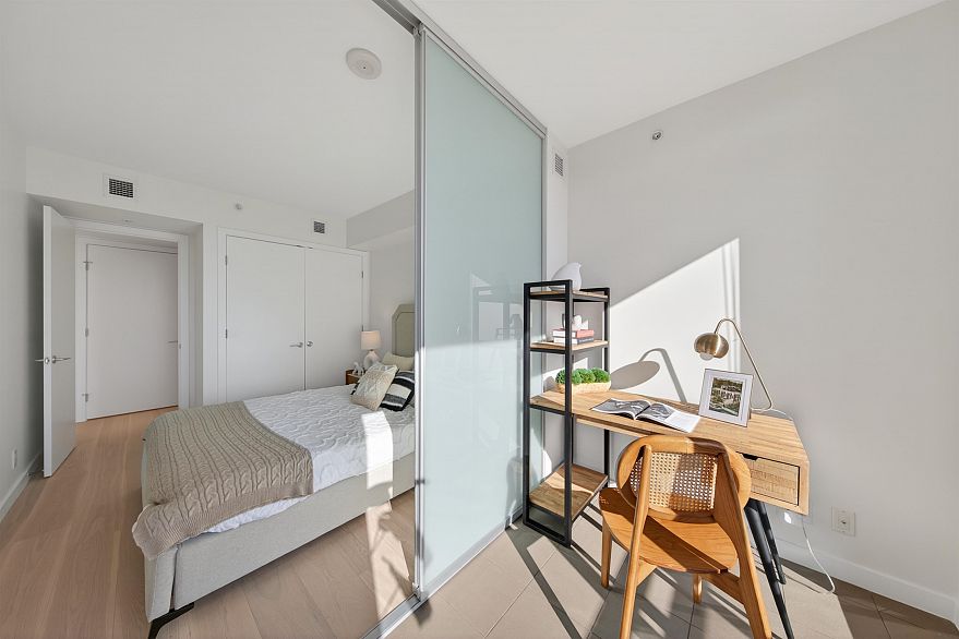 2601 788 Richards Street