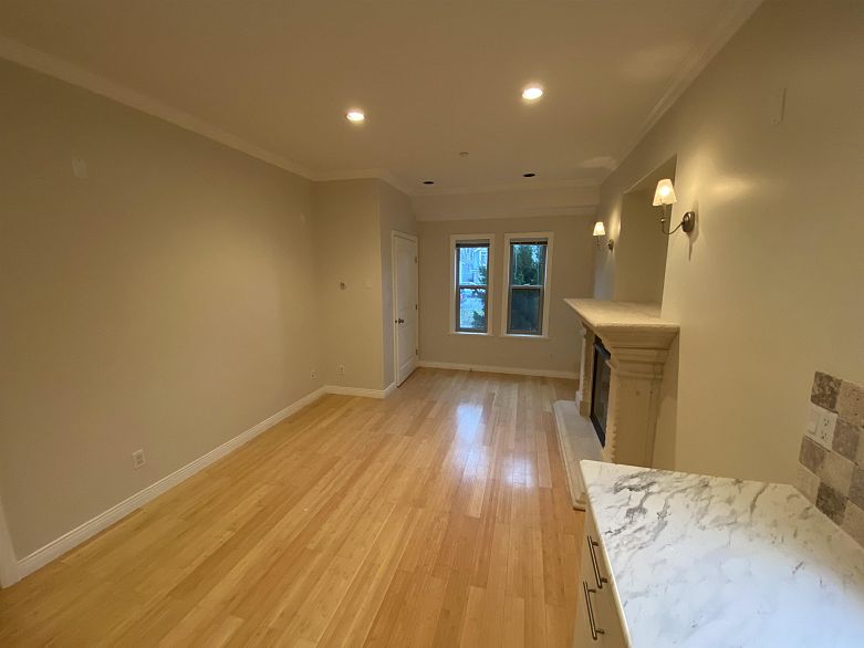 2638 Charles Street