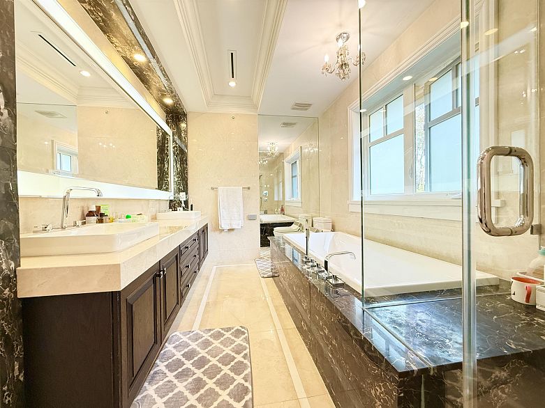 6011 Churchill Street