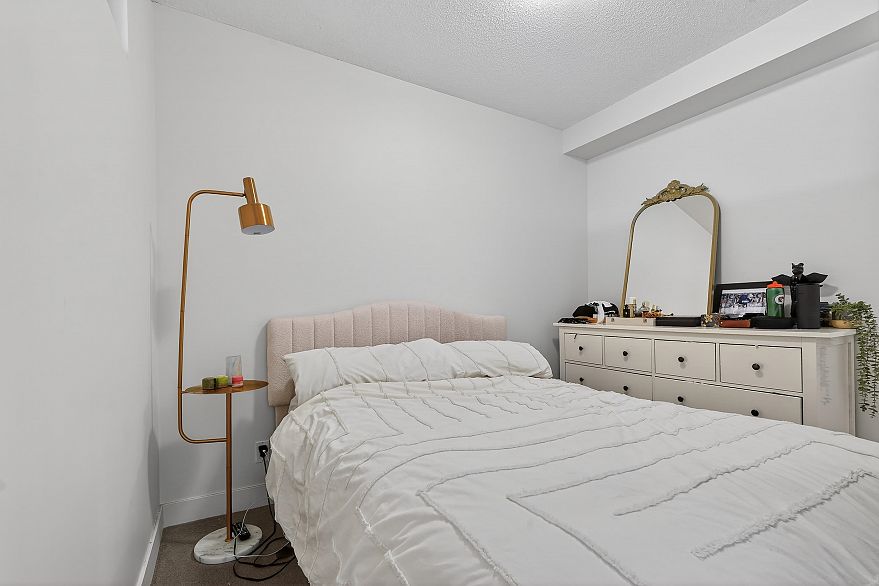 904 251 E 7th Avenue