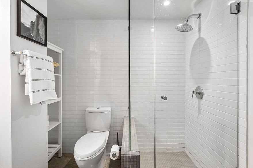 410 388 W 1st Avenue