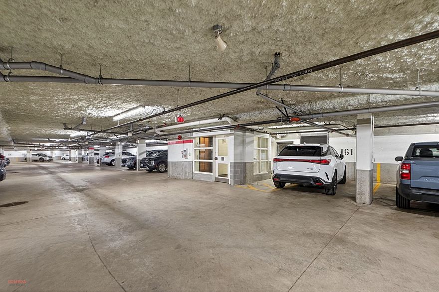 1304 4655 Valley Drive