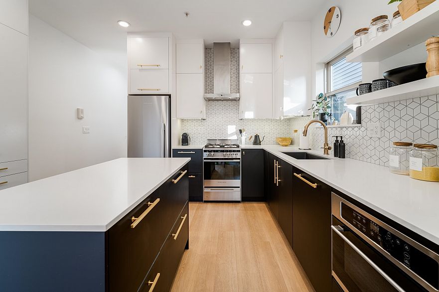 5418 Main Street