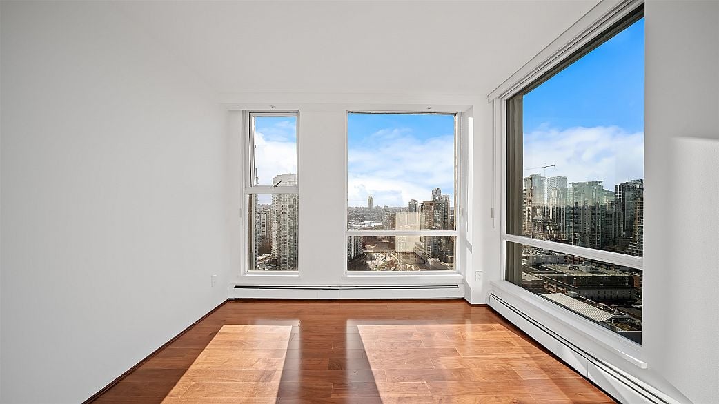 2809 1008 Cambie Street