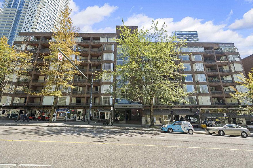 313 1330 Burrard Street