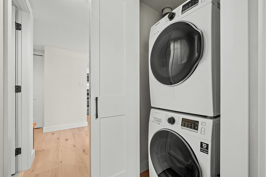 706 867 Hamilton Street