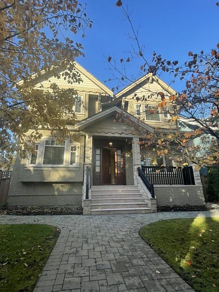 3125 W 38th Avenue