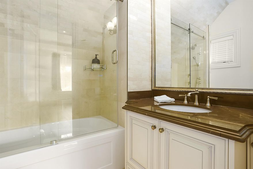 1316 Connaught Drive