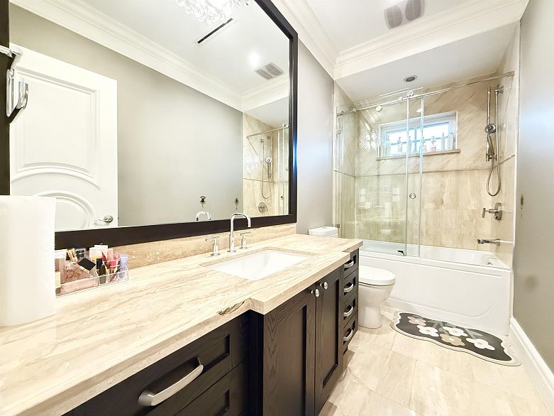 6011 Churchill Street