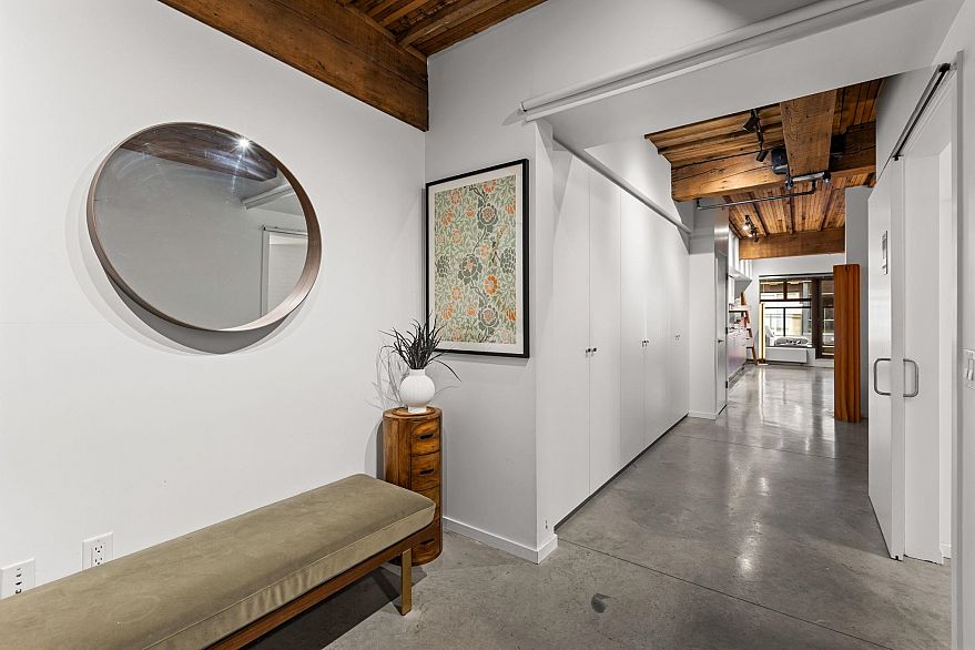 410 388 W 1st Avenue