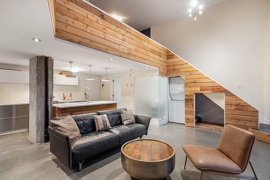 507 22 E Cordova Street