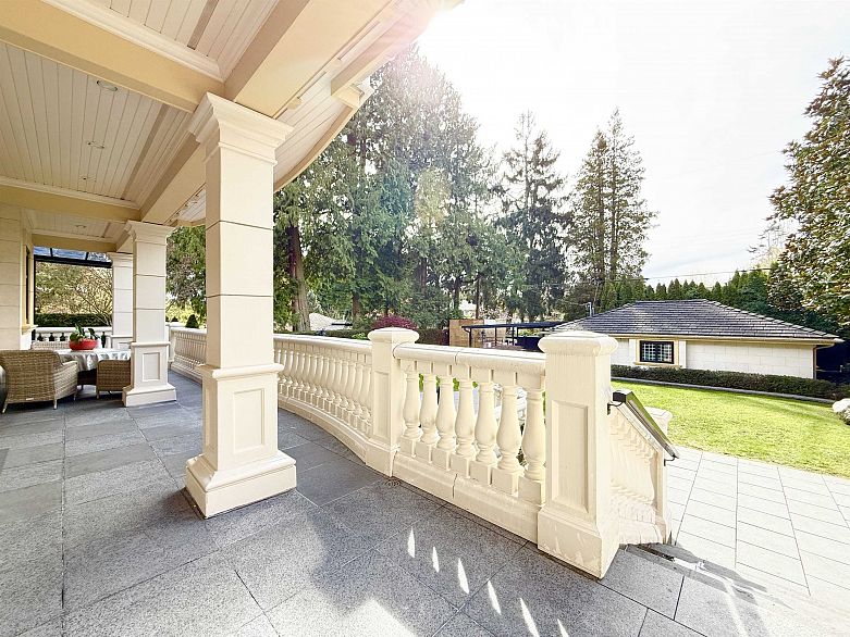 6011 Churchill Street