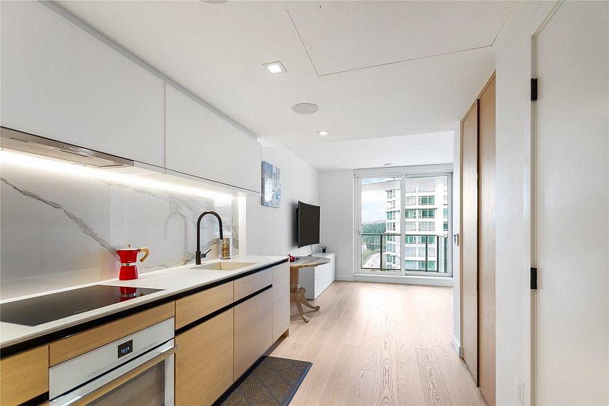 2006 620 Cardero Street