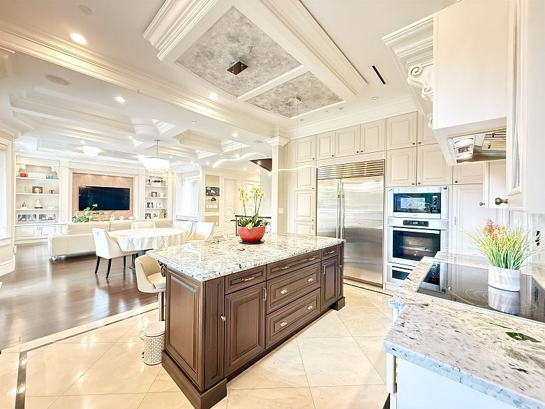 6011 Churchill Street