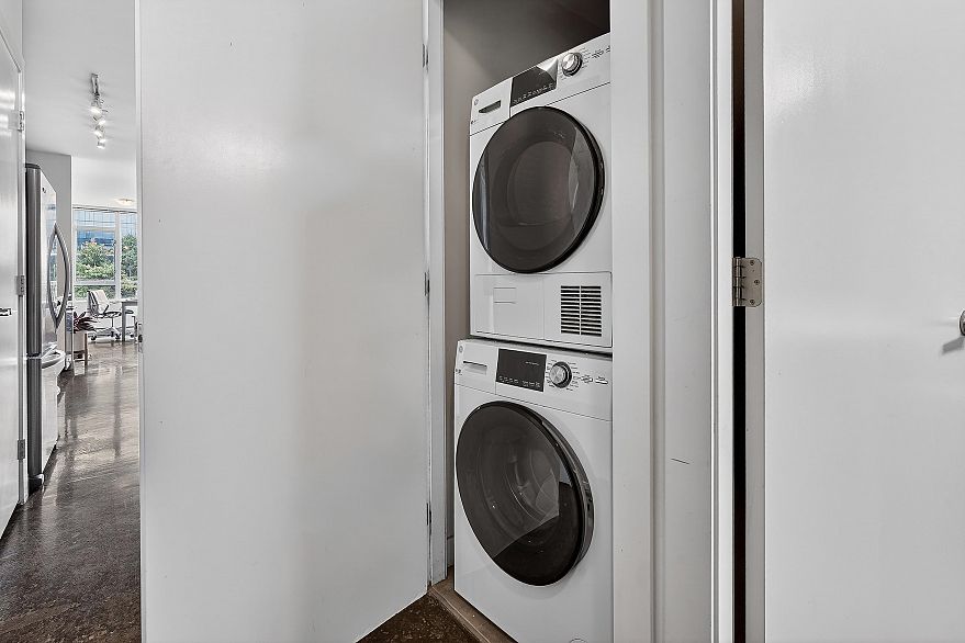 417 221 Union Street