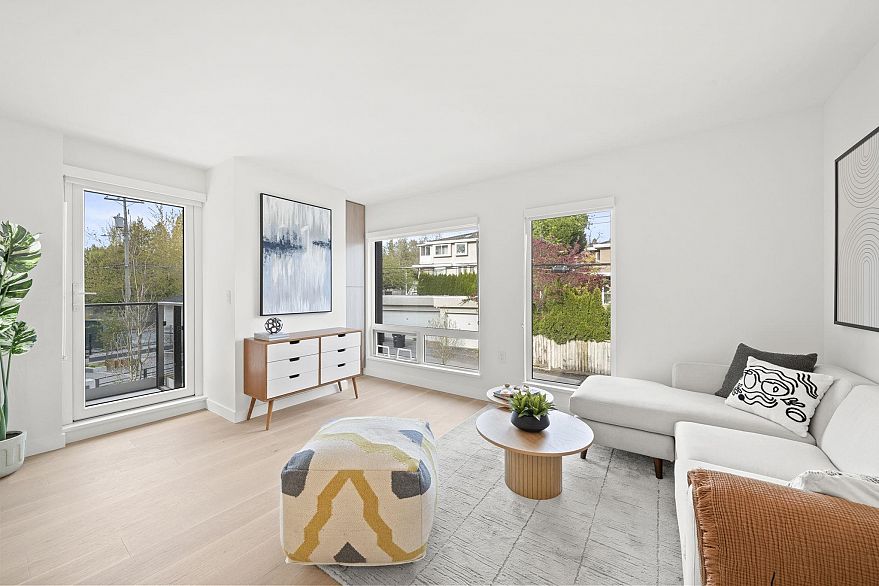 106 5212 Cambie Street