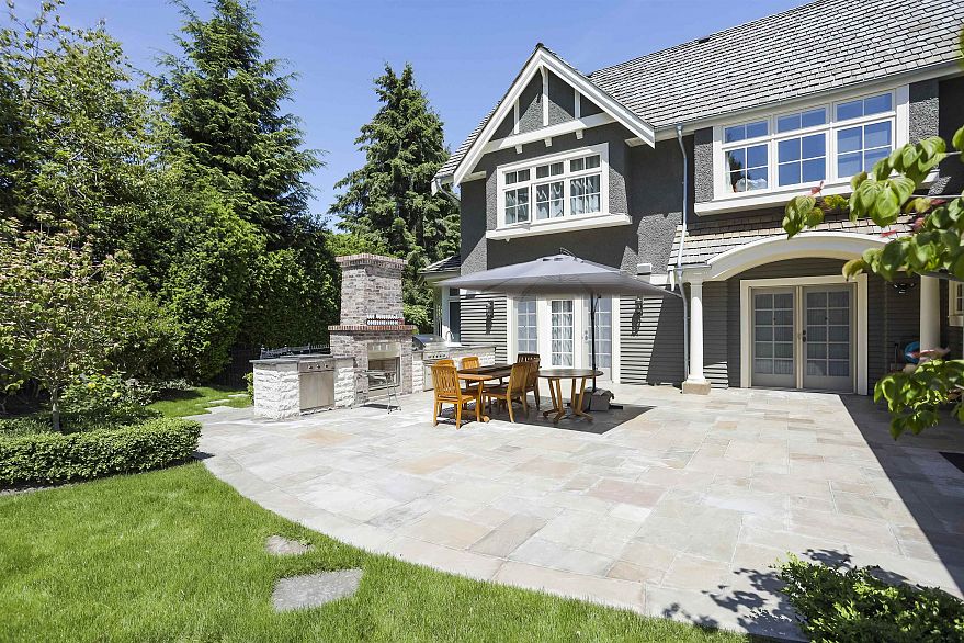 1316 Connaught Drive