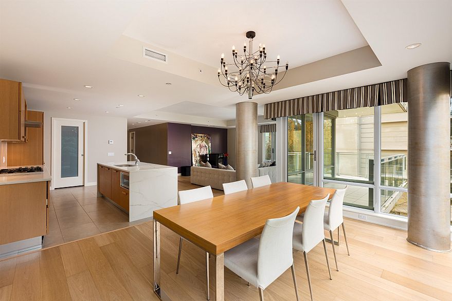 403 5838 Berton Avenue