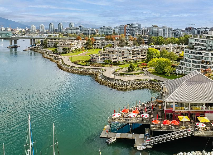 311 1869 Spyglass Place