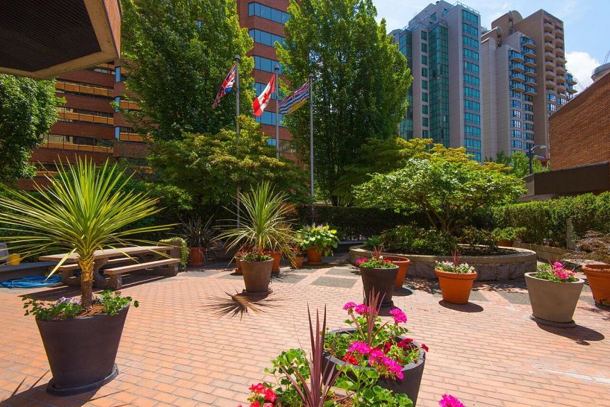 310 1177 Hornby Street