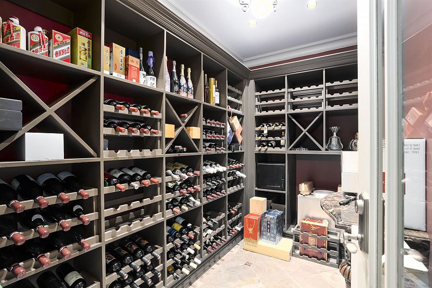 1316 Connaught Drive