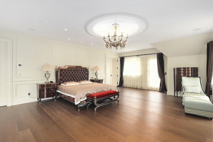 1316 Connaught Drive