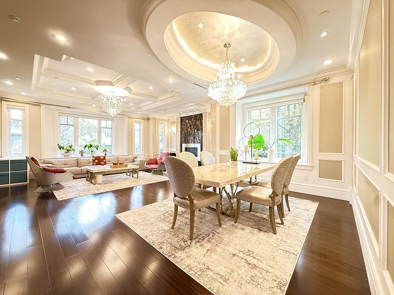 6011 Churchill Street