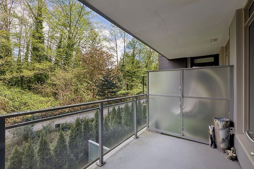 203 7428 Alberta Street