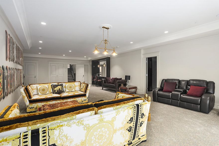 1316 Connaught Drive