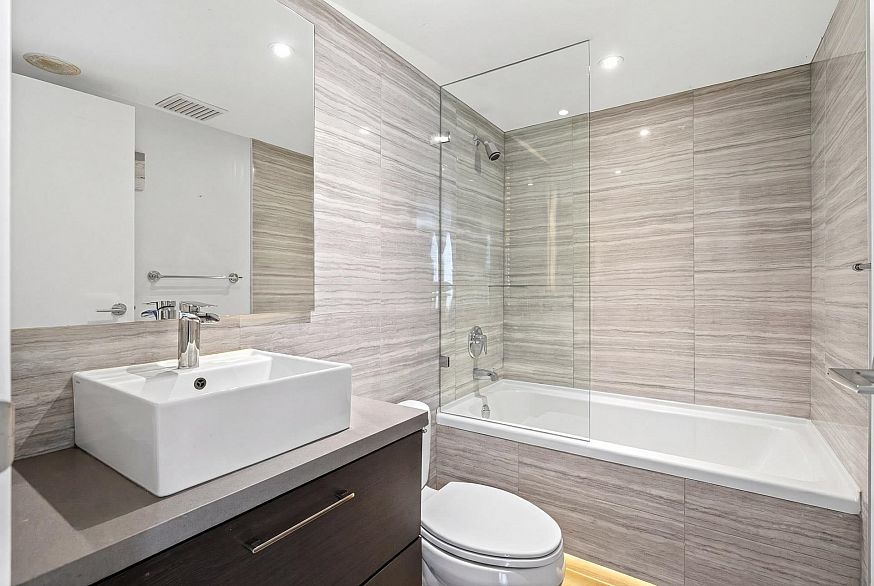 601 1003 Pacific Street