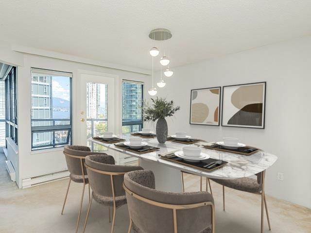 303 1415 W Georgia Street