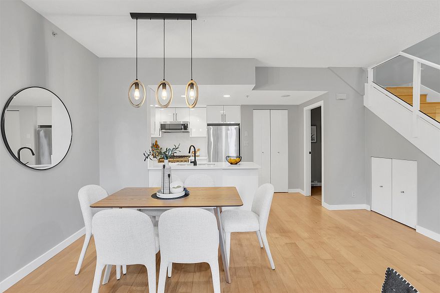 1455 Strathmore Mews