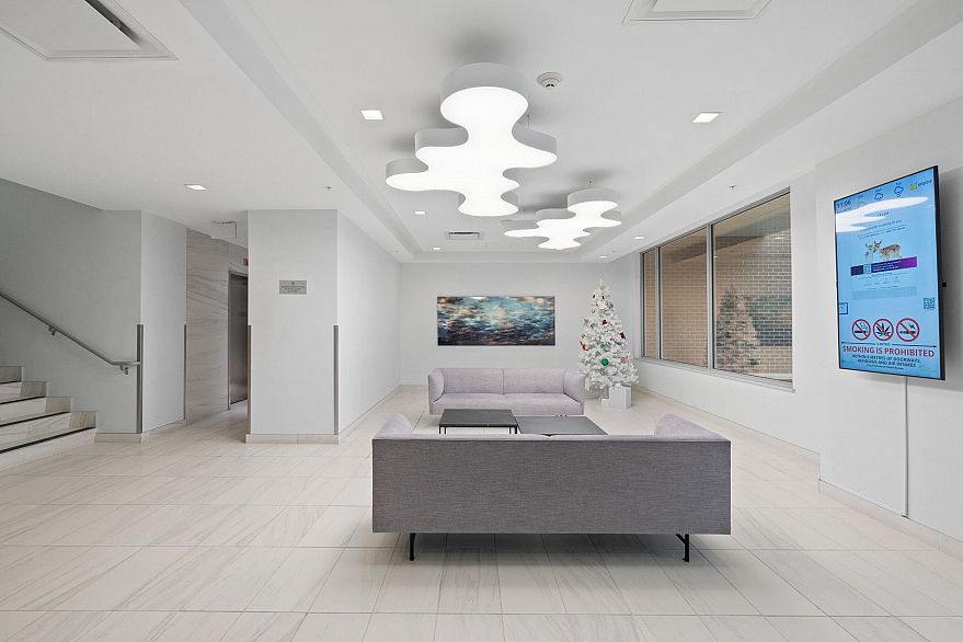 317 5665 Boundary Road