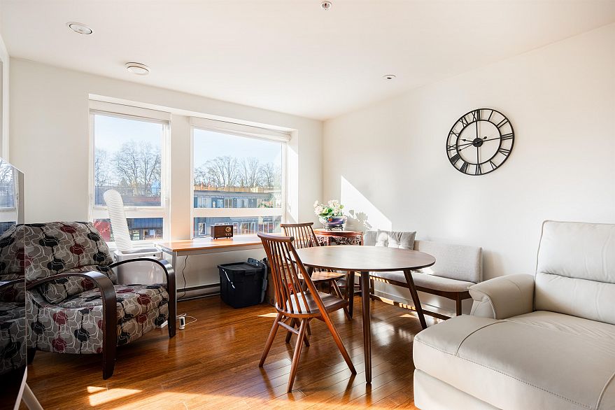 403 2481 Waterloo Street