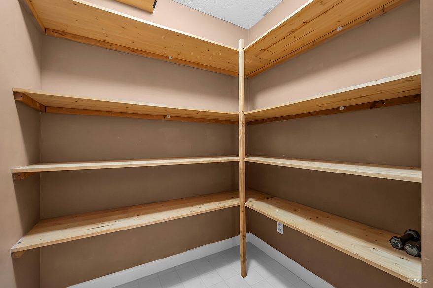 321 360 E 36th Avenue