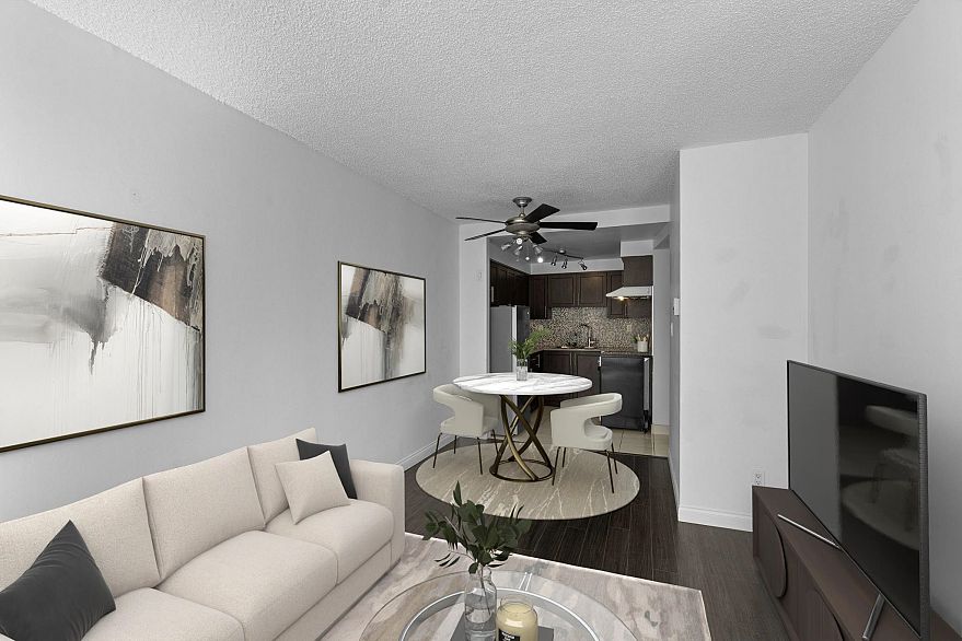 207 1270 Robson Street