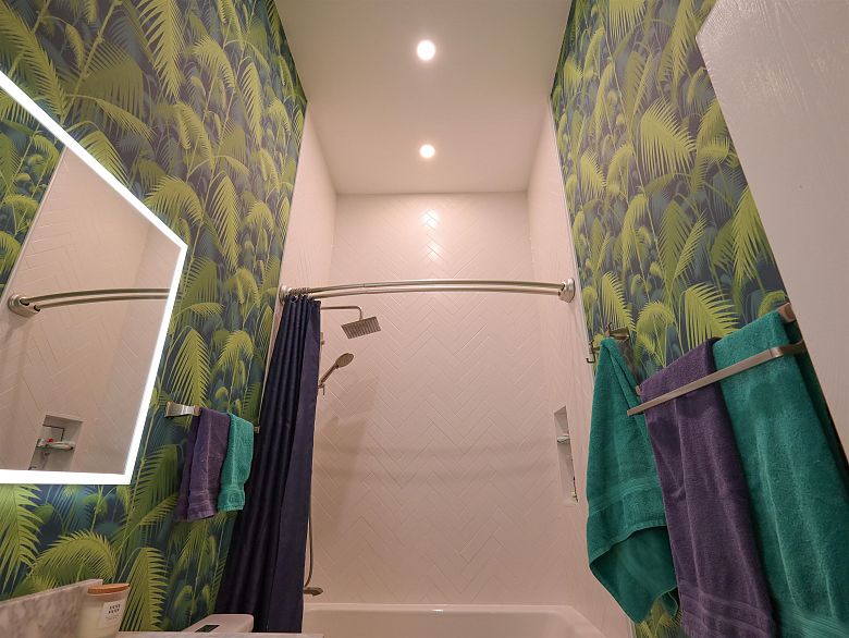 310 1266 W 13th Avenue