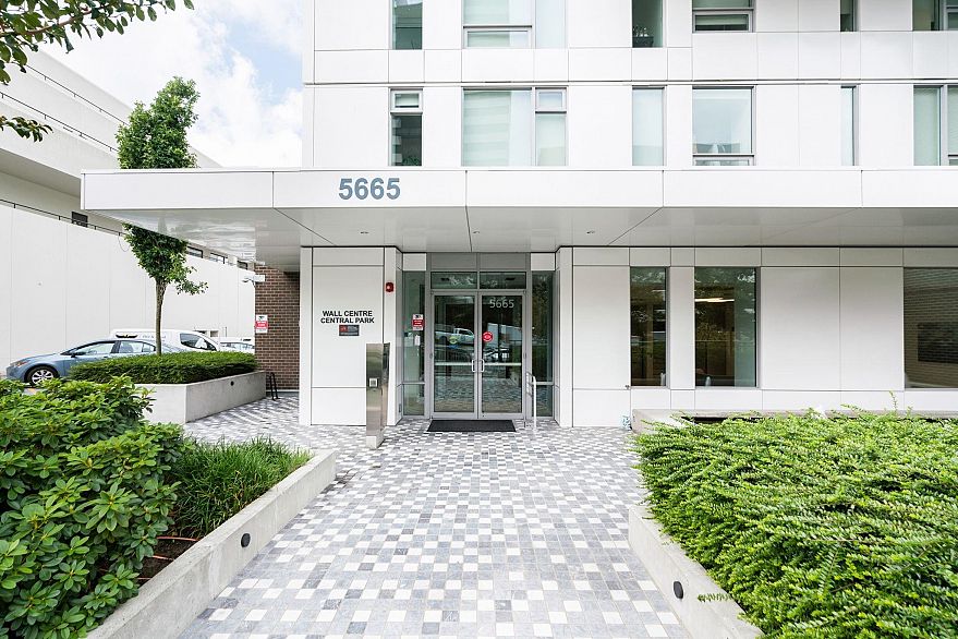 317 5665 Boundary Road