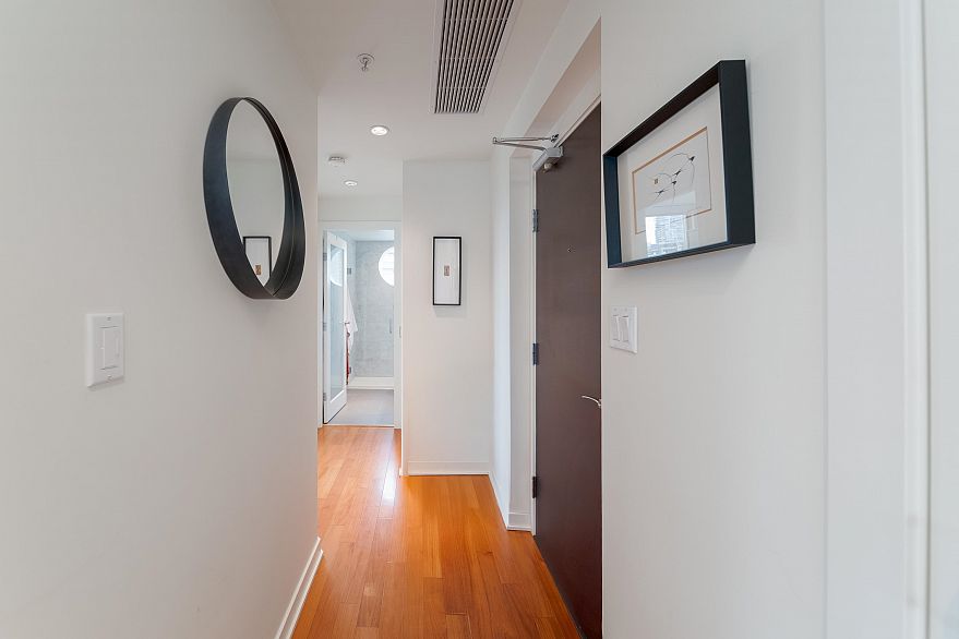 1506 1005 Beach Avenue