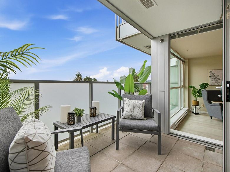 607 2770 Sophia Street