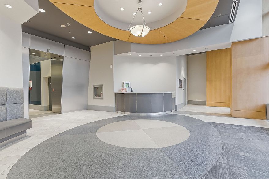 2705 63 Keefer Place