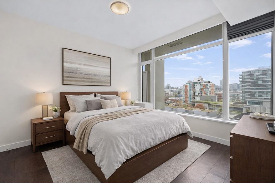 1107 111 E 1st Avenue