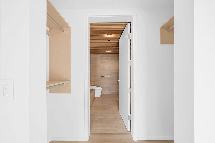 1704 1568 Alberni Street