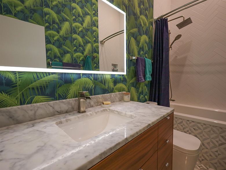 310 1266 W 13th Avenue