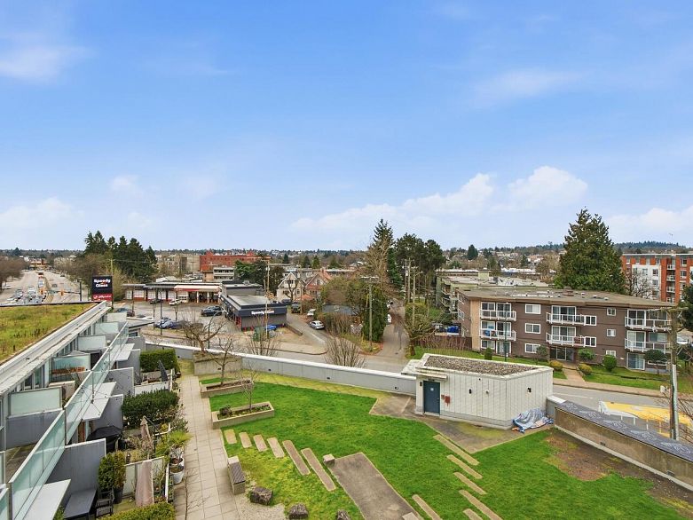 607 2770 Sophia Street