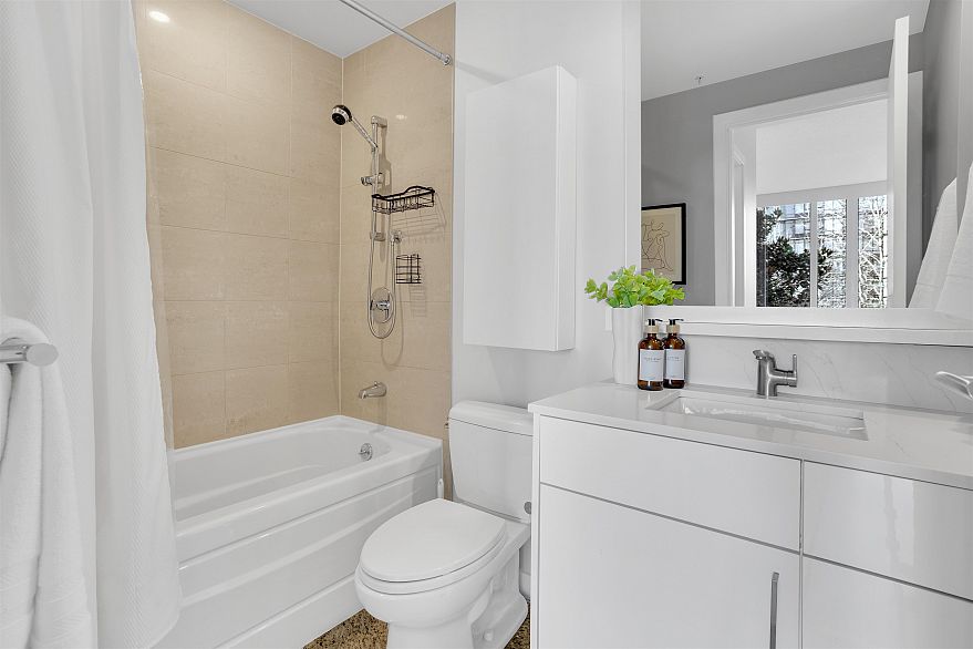 1455 Strathmore Mews